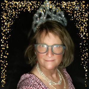 Meet your Posher, Holly